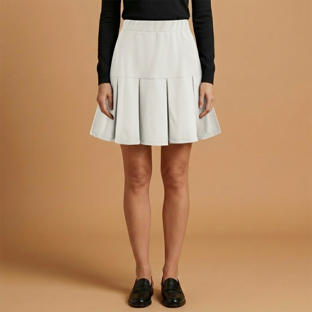 Women’s Pleated Skirt with Flowing Fabric and Tailored Fit