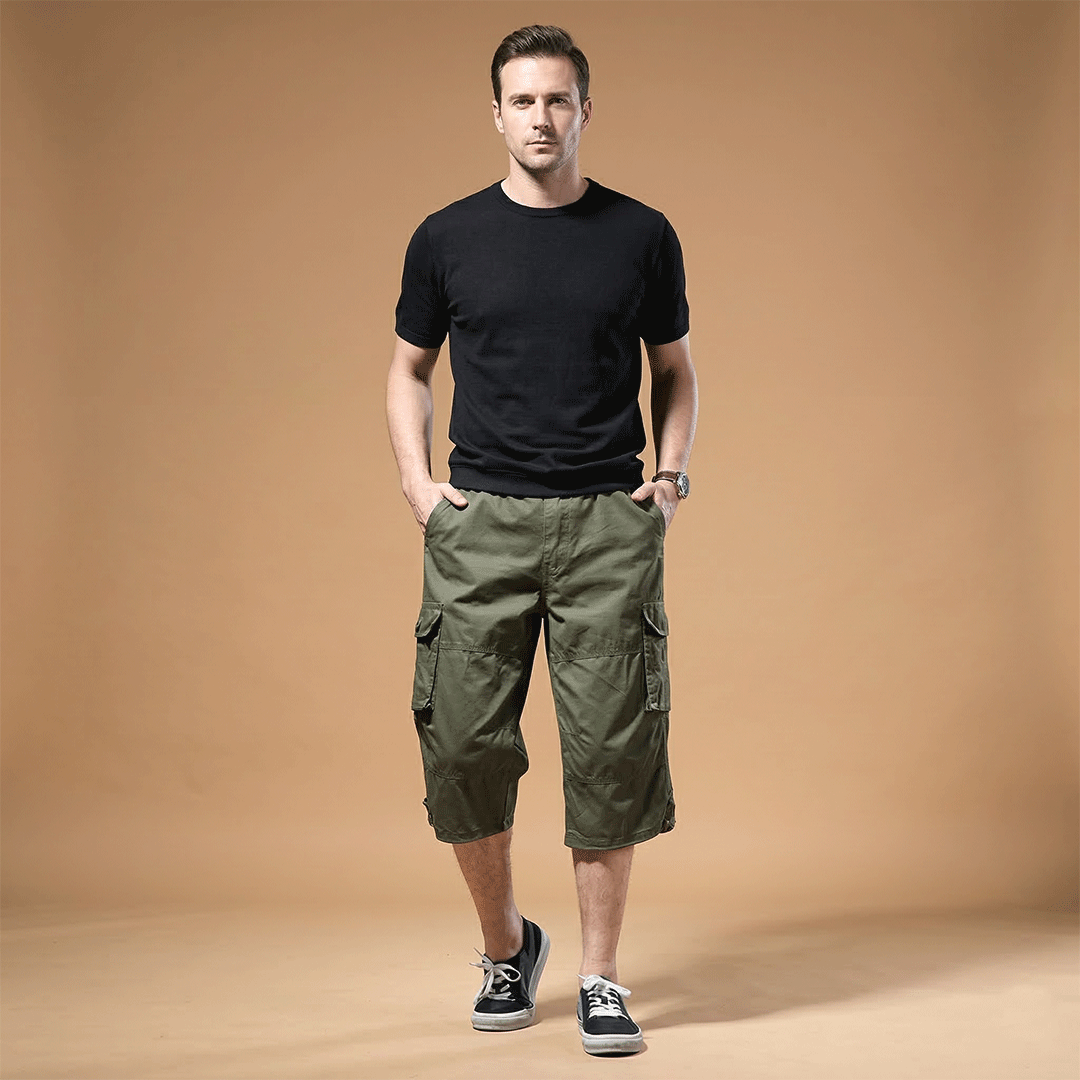 Men’s Three-Quarter Length Trousers with Pockets
