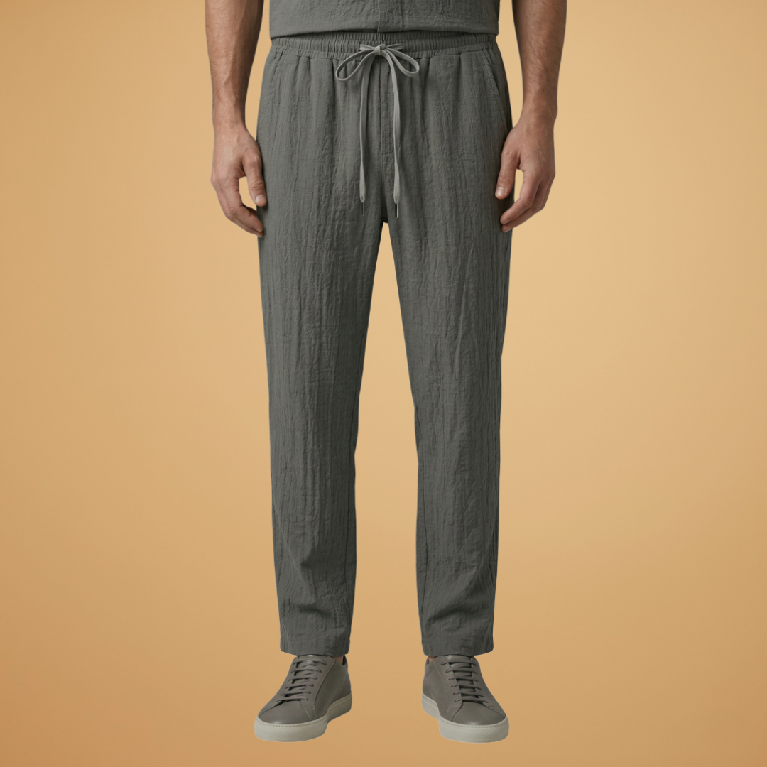 Men’s Two-Piece Set with Drawstring Trousers