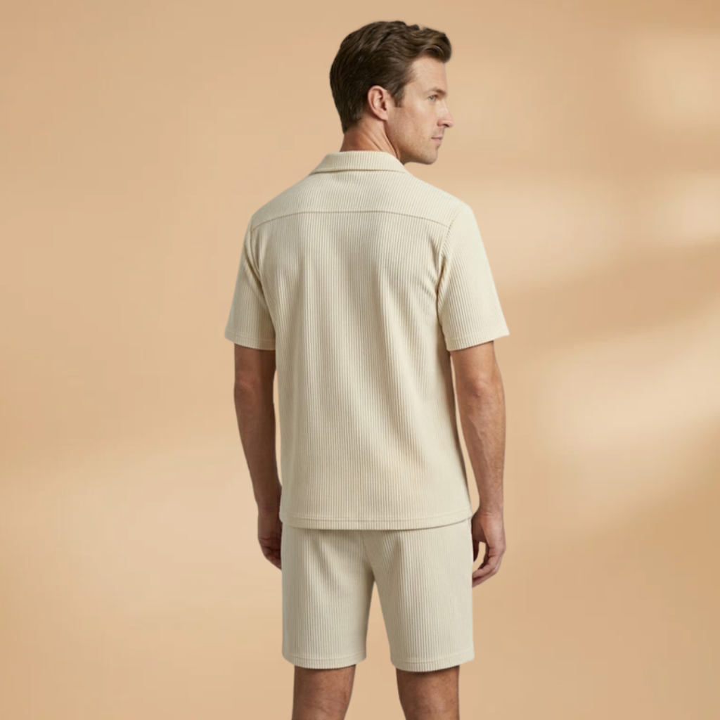 Men’s Summer Set with Button-Down Shirt and Loose-Fitting Shorts