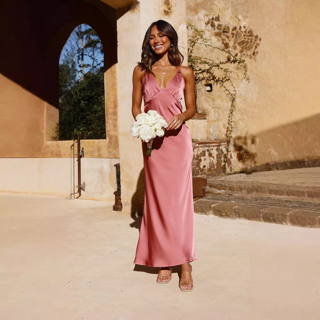 SatinLook | Women's Maxi Dress - Elegant Sleeveless V-Neck Design for Formal Events