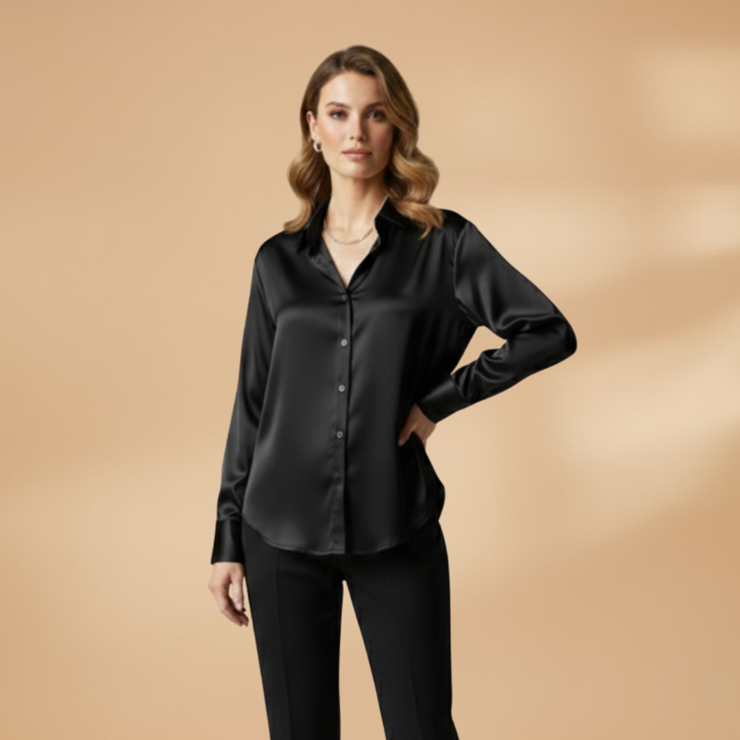 Women’s Blouse with Button Fastening and Long Sleeves