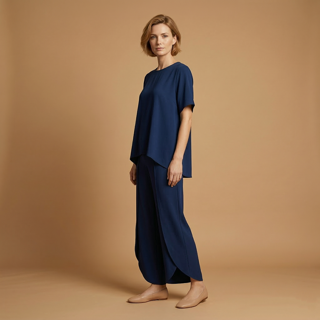 Women's Two-Piece Set with Short Sleeves