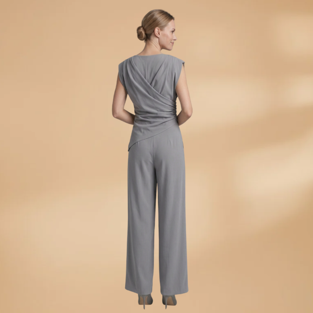 Women's Trouser Suit with Wide Legs and Simple Design