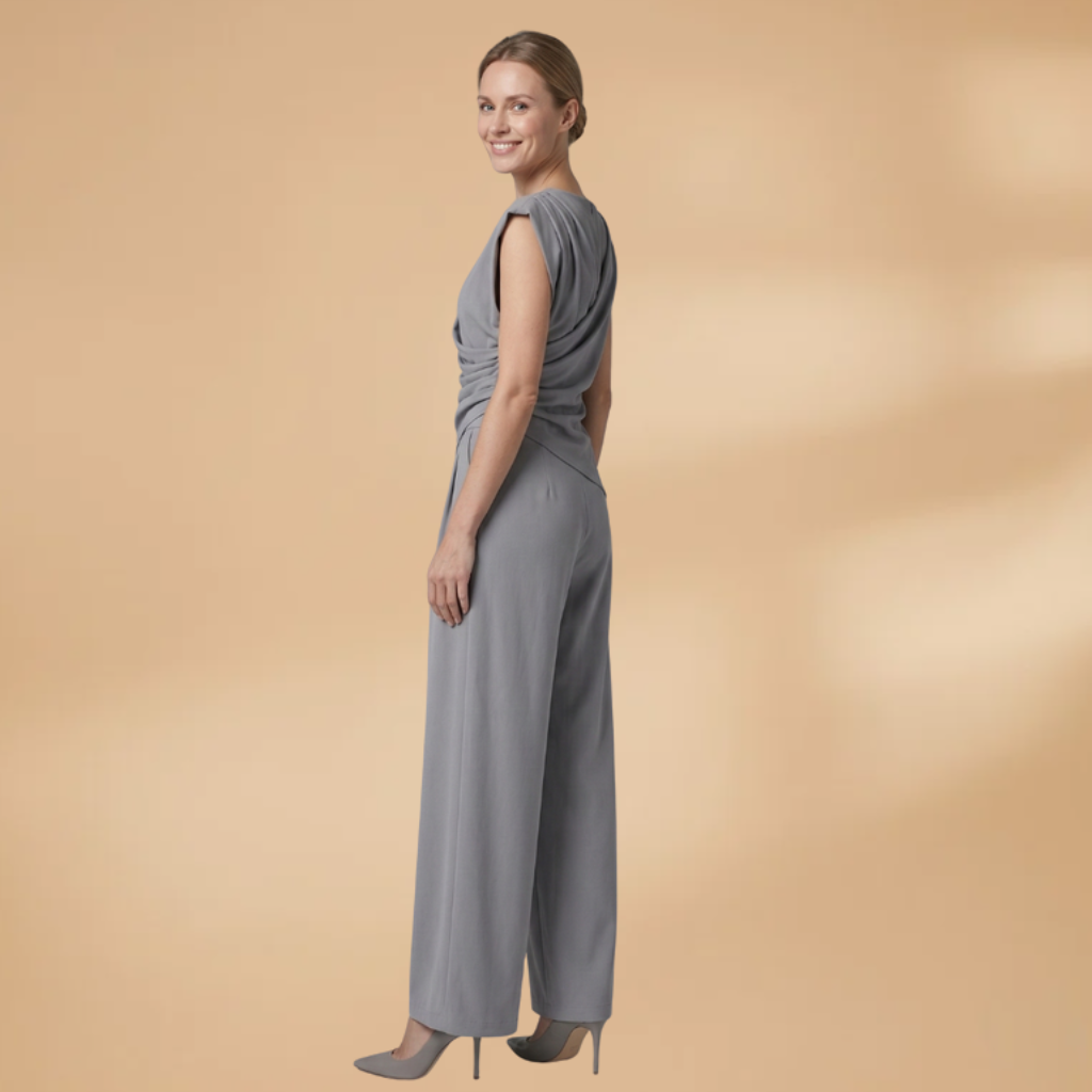 Women's Trouser Suit with Wide Legs and Simple Design