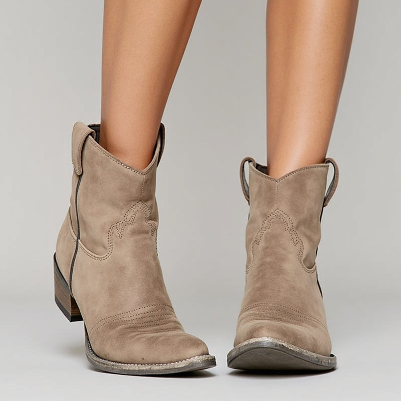 Catalina | Vintage Western Ankle Boots